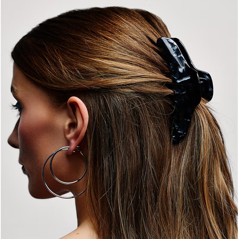 Crown Affair x Jennifer Fischer Claw Clip